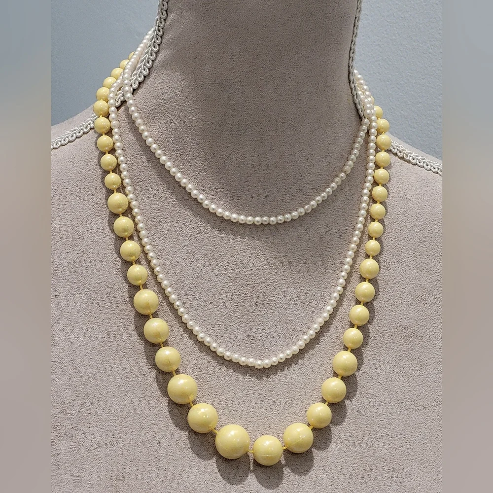 Vintage necklaces (Two) - Picture 1 of 7